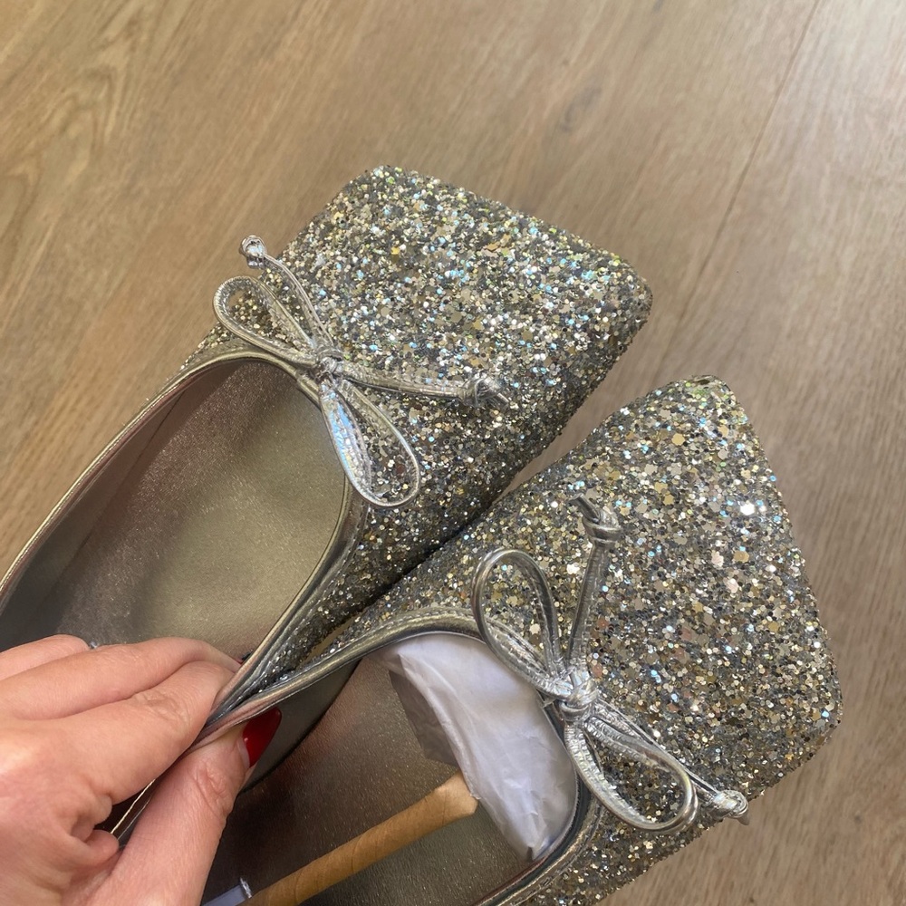 Brand New Lost In Echo SHINY SILVER SQUARE TOE BOW BALLET SHOES Size 38 - Picture 3 of 9